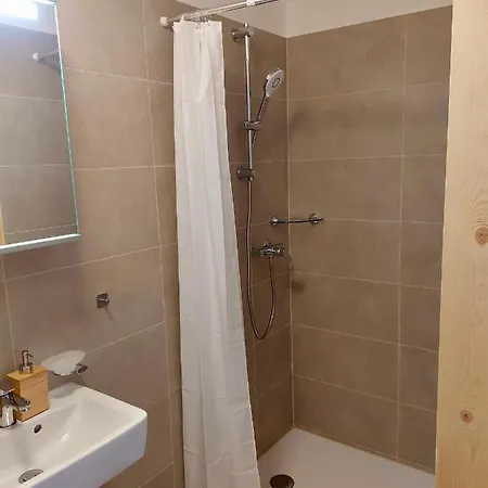 Haus La Punt, Savognin Apartment *
