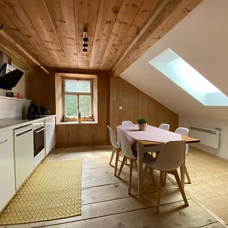 Haus La Punt, Savognin Appartement *