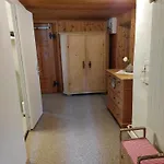 Haus La Punt, Savognin Appartement
